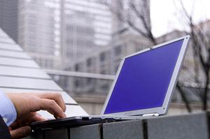 安心してテレビを楽しめるイヤホン